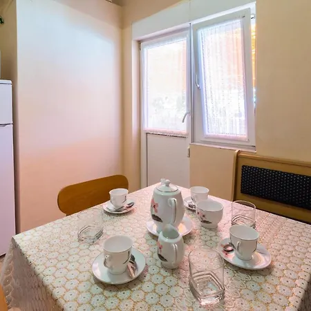 Broz شقة دْغاماي