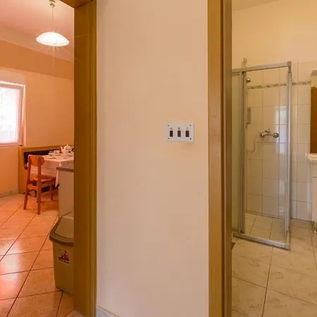 Broz شقة دْغاماي