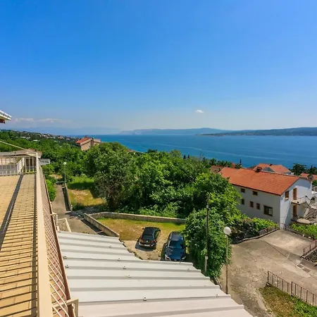 Broz Apartmán Dramalj